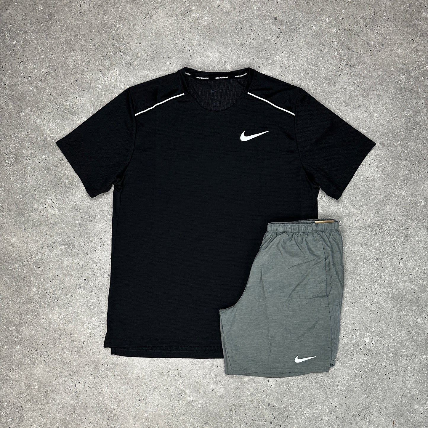 Nike Black 1.0 Miler Set