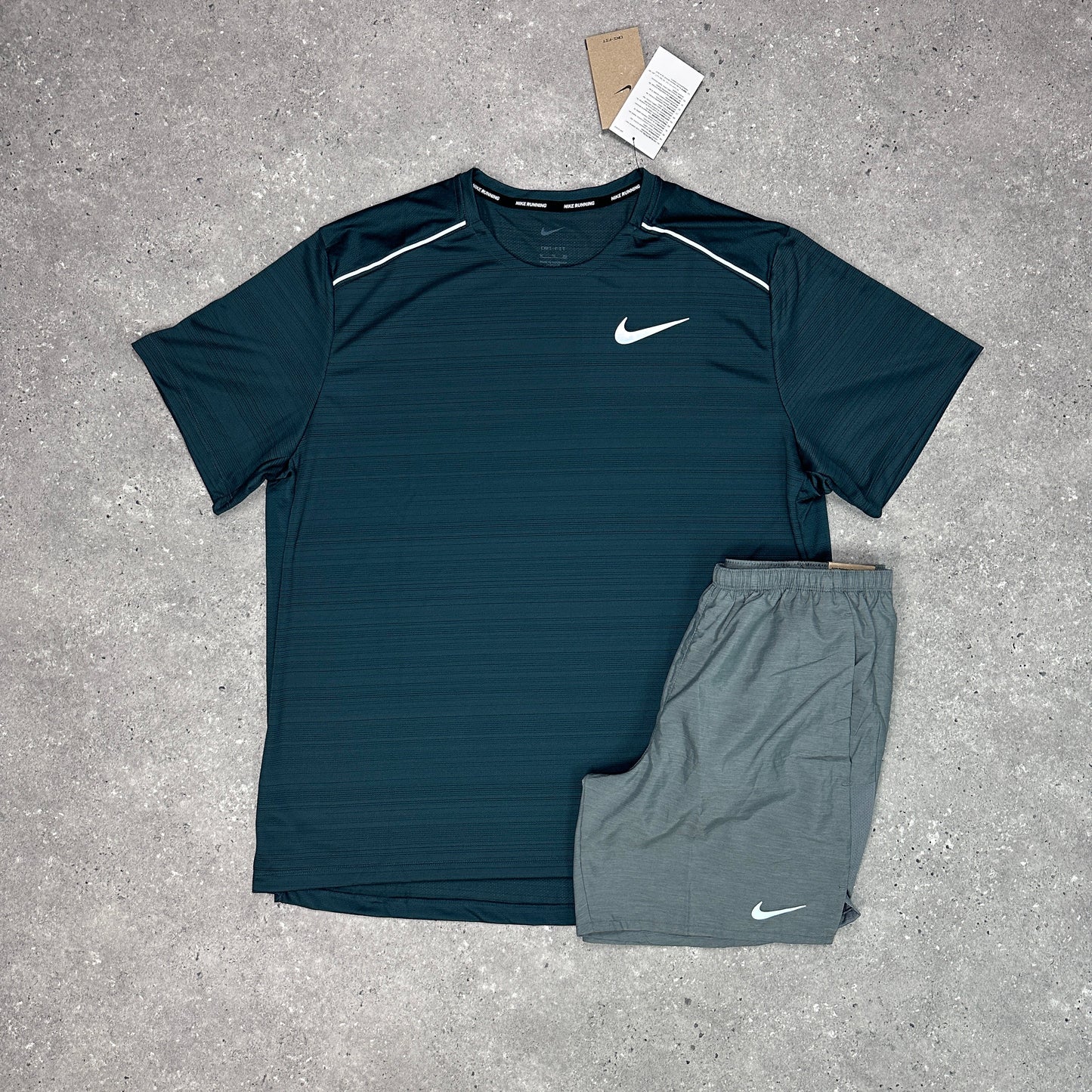 Nike Deep Jungle 1.0 Miler Set