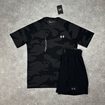 Under Armour Black Camo Set