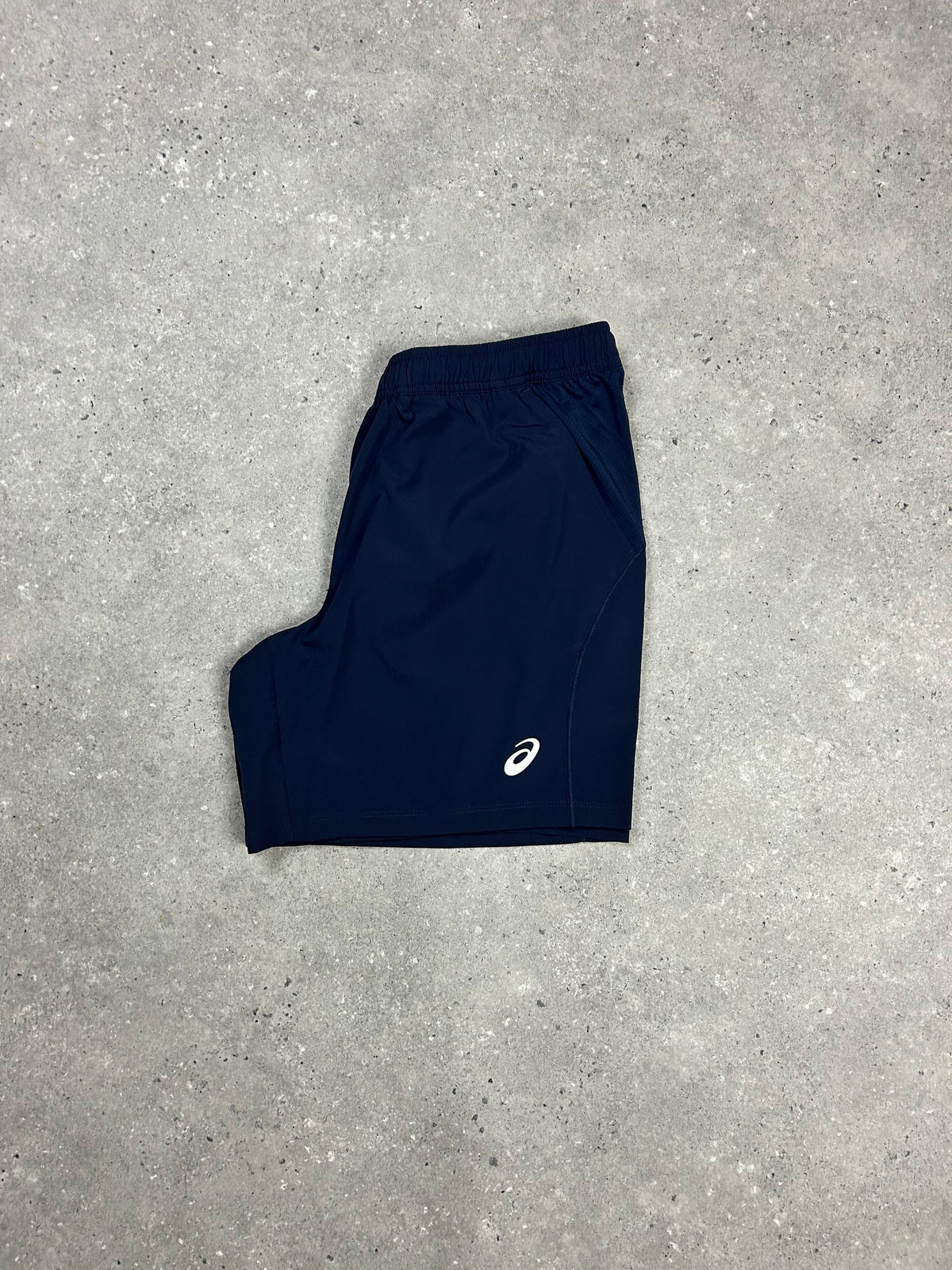 ASIC Curved Seam T-Shirt Blue/ Midnight Navy Set With 7” Midnight Navy Shorts