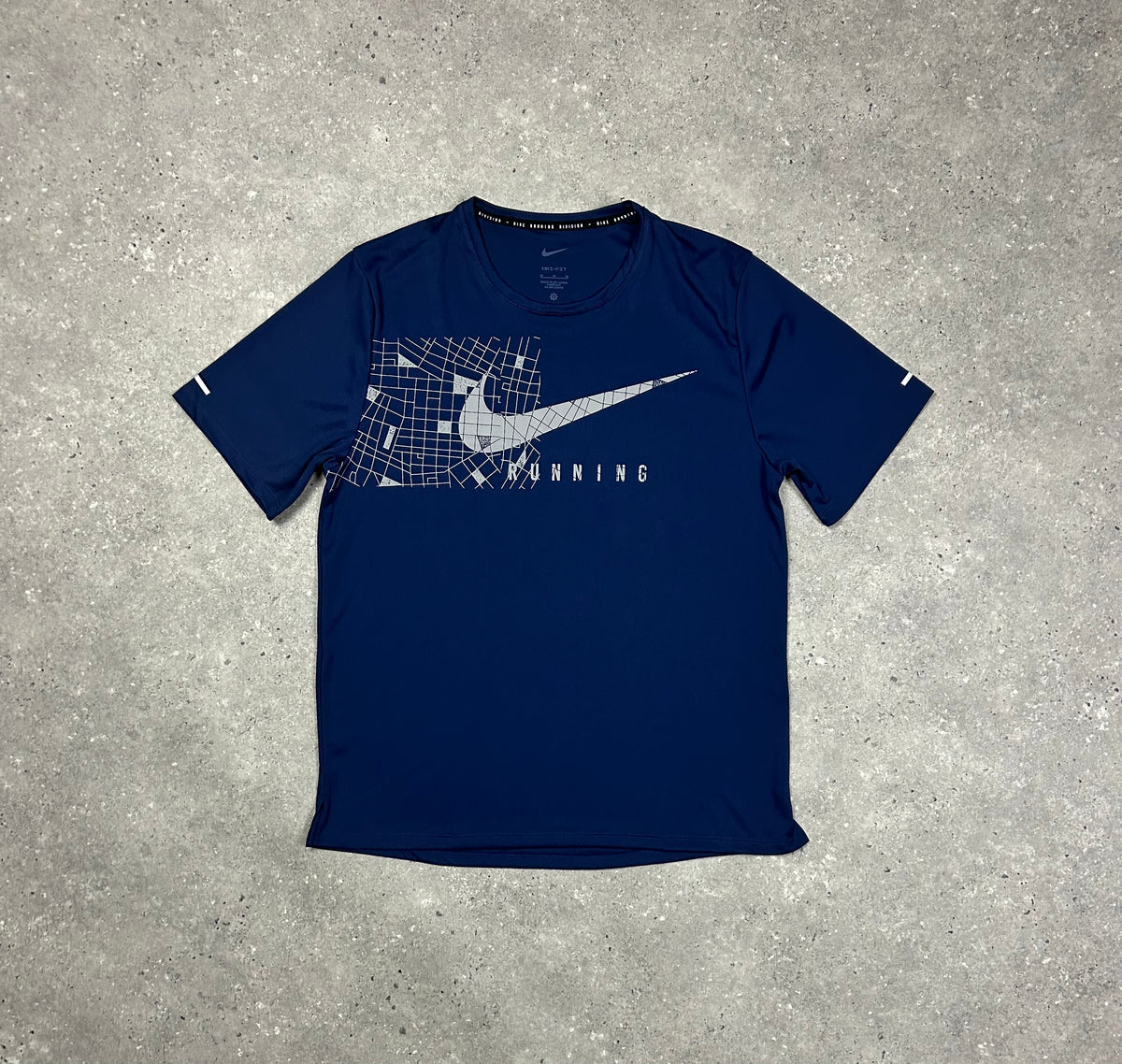 Nike Dri-Fit UV Miler Run Division Graphic T-Shirt