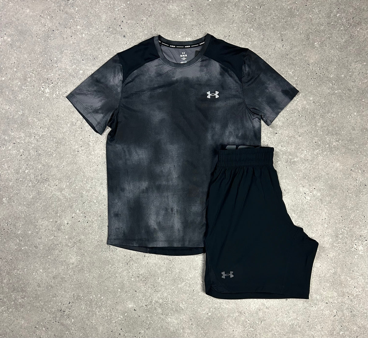 Under Armour Black Smoke Coolswitch T-Shirt Set With Under Armour 2.0 Woven Shorts