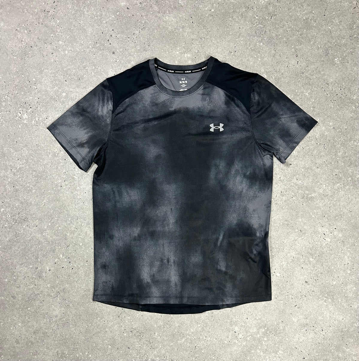 Under Armour Black Smoke Coolswitch T-Shirt Set With Under Armour 2.0 Woven Shorts