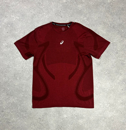 Asics Burgandy Seamless T-Shirt & 5” Short