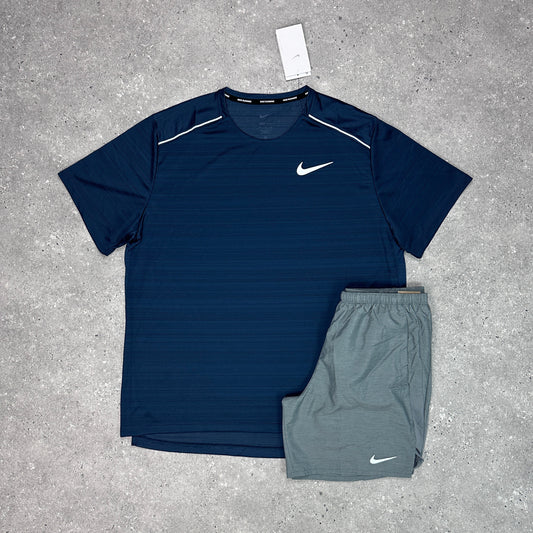 Nike Armoury Navy 1.0 Miler Set