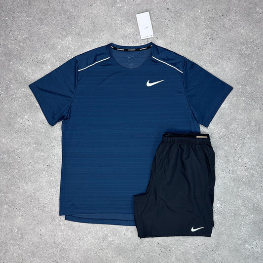 Nike Armoury Navy 1.0 Miler Set