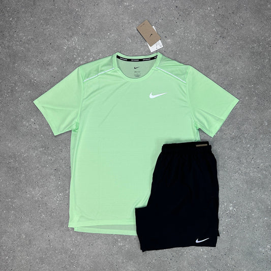 Nike Vapour Green 1.0 Miler Set